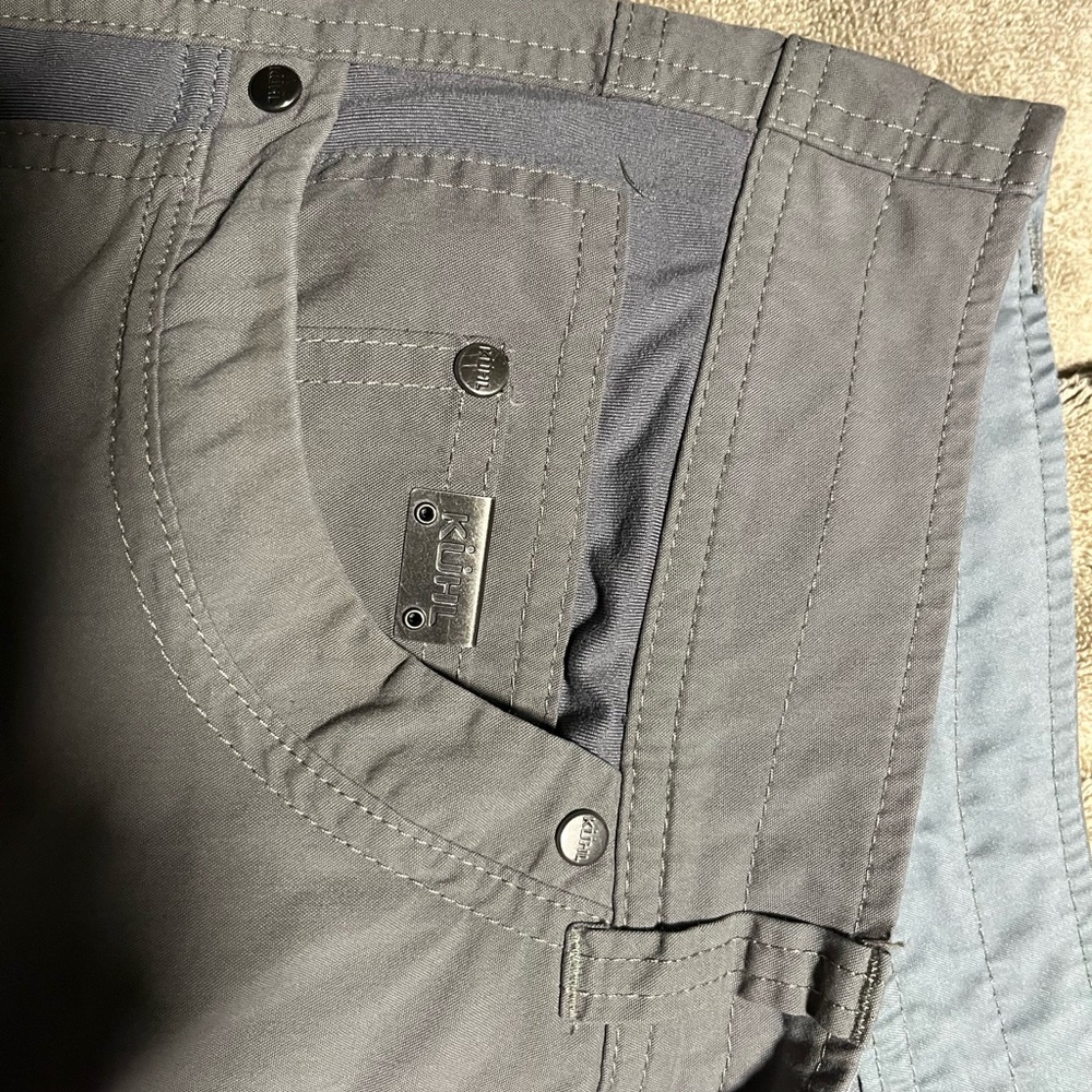 Kuhl Radikl Long Shorts, 38 (sized 36) - Picture 7 of 8